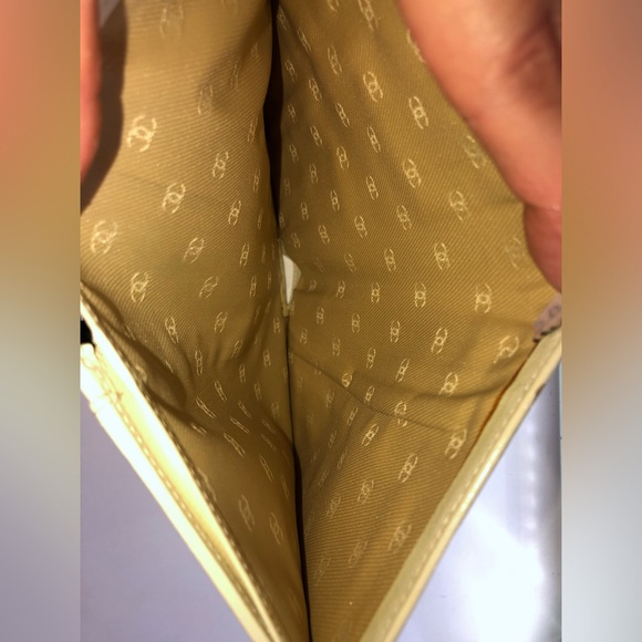 Excellent Condition! Chanel CoCo Button Flap Bifold Long Wallet Caviar Leather - Picture 8 of 14